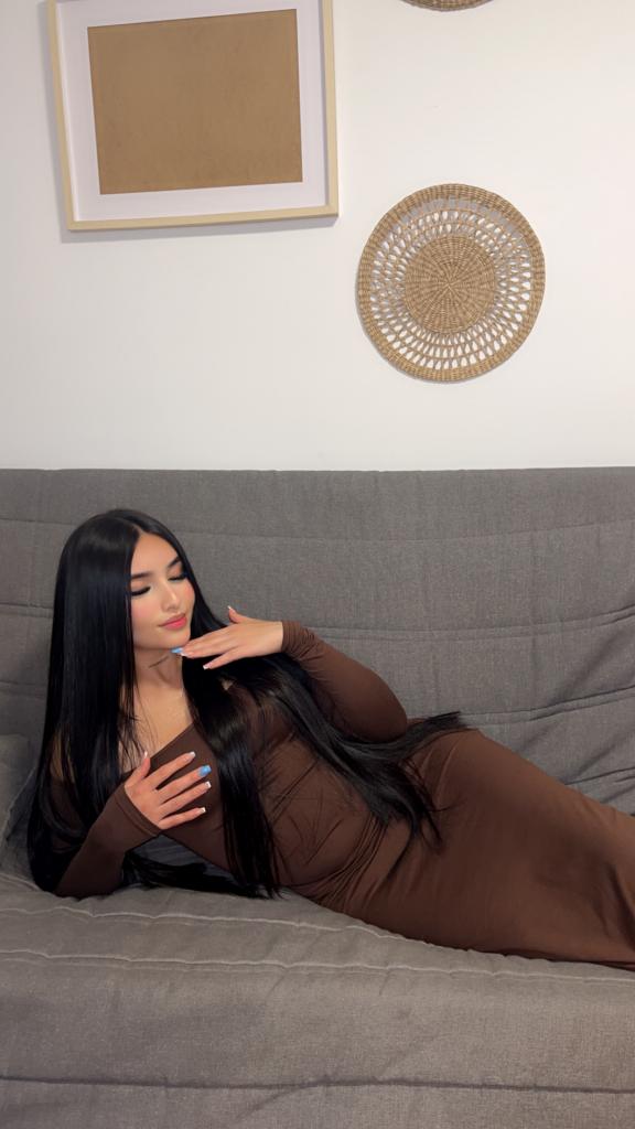 626643081: Chica busca chico en Valencia