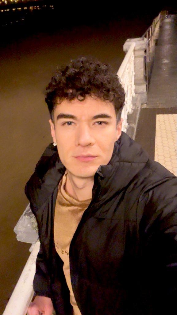 612214820: Chico busca chica en Guipúzcoa