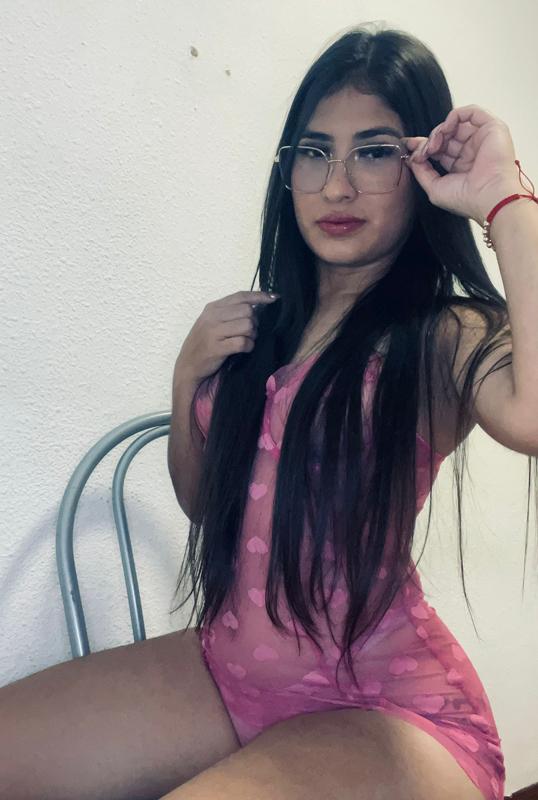 632192874: Chica busca chico en Navarra