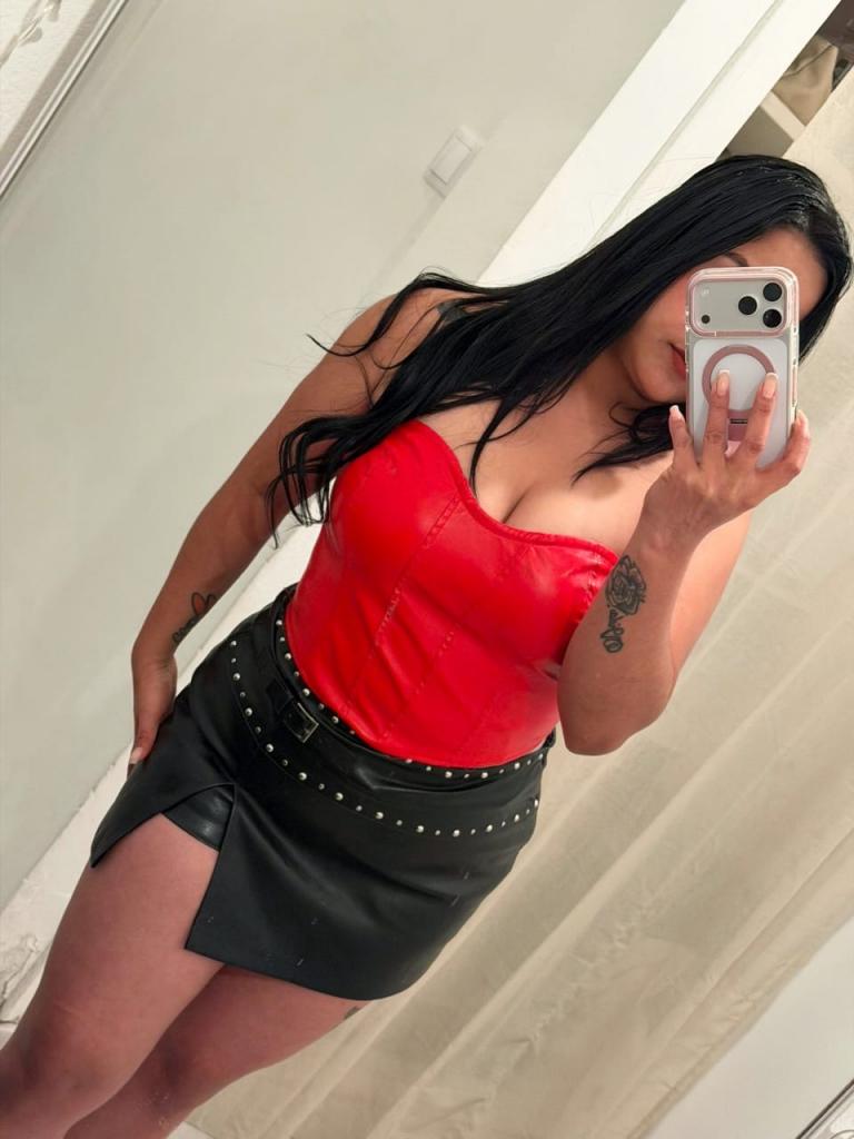 686213700: Chica busca chico en Asturias