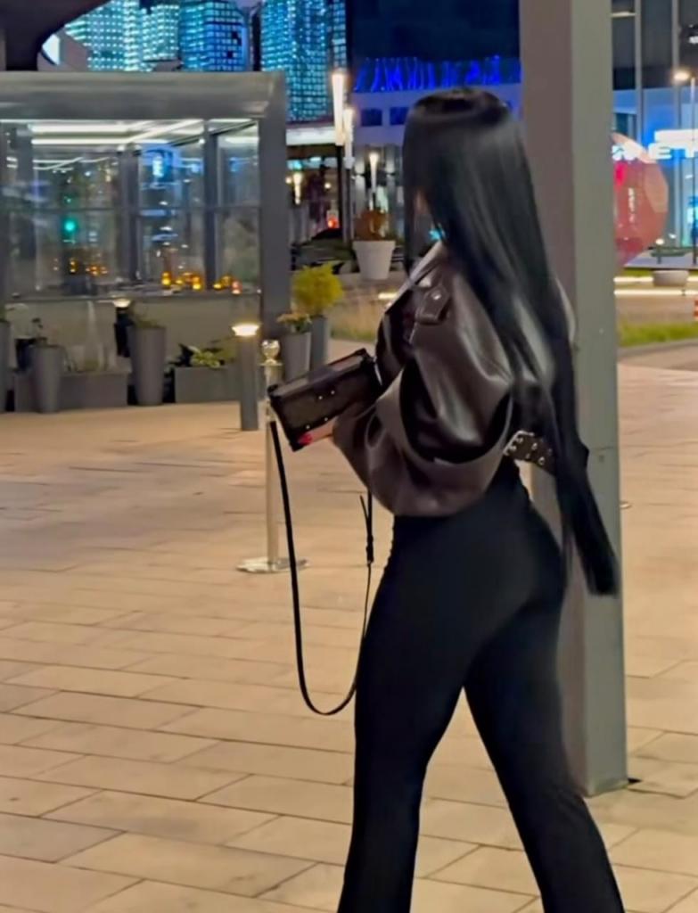 Chica busca chico en Toledo: Chica busca chico