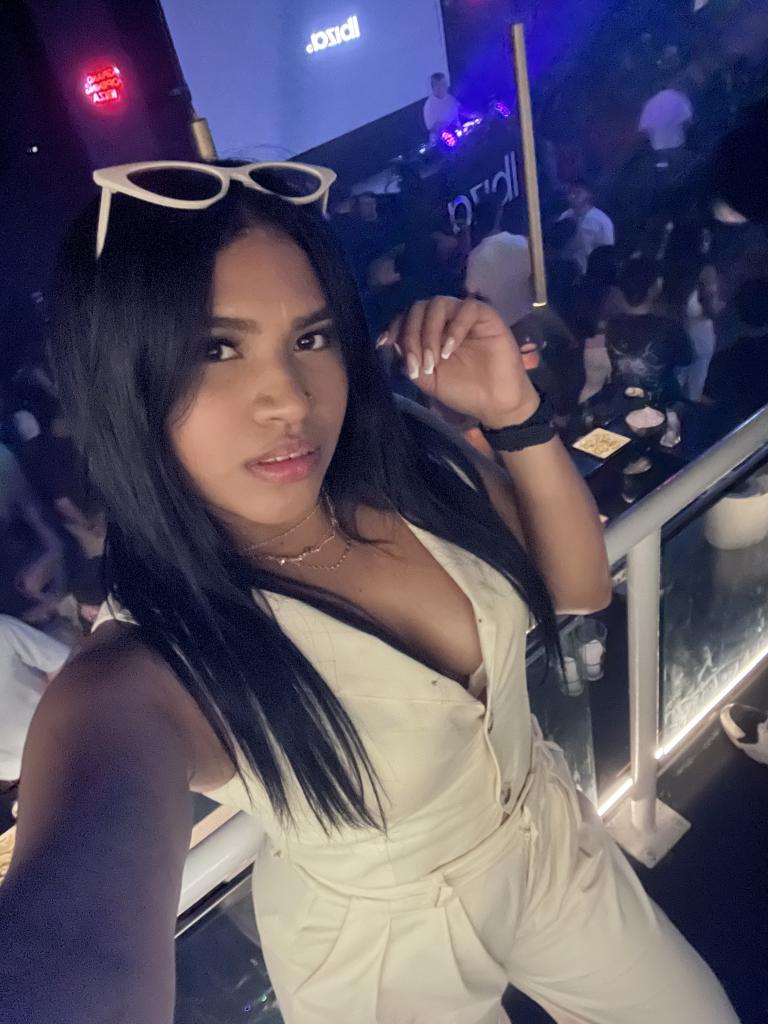 624695194: Chica busca chico en Alicante