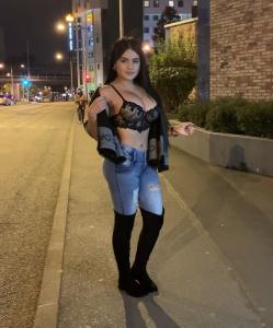 623502015: Chica busca chico en Cádiz