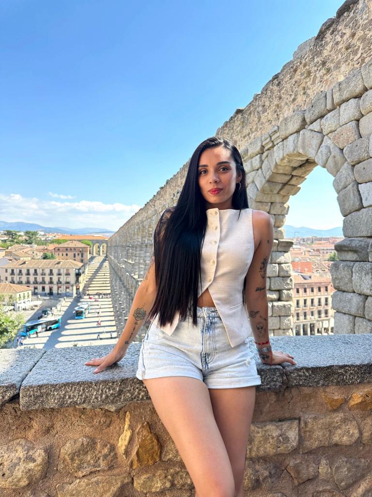 Chica busca chico en Gerona: 