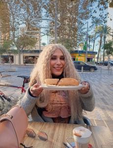 657356087: Transexual en Madrid