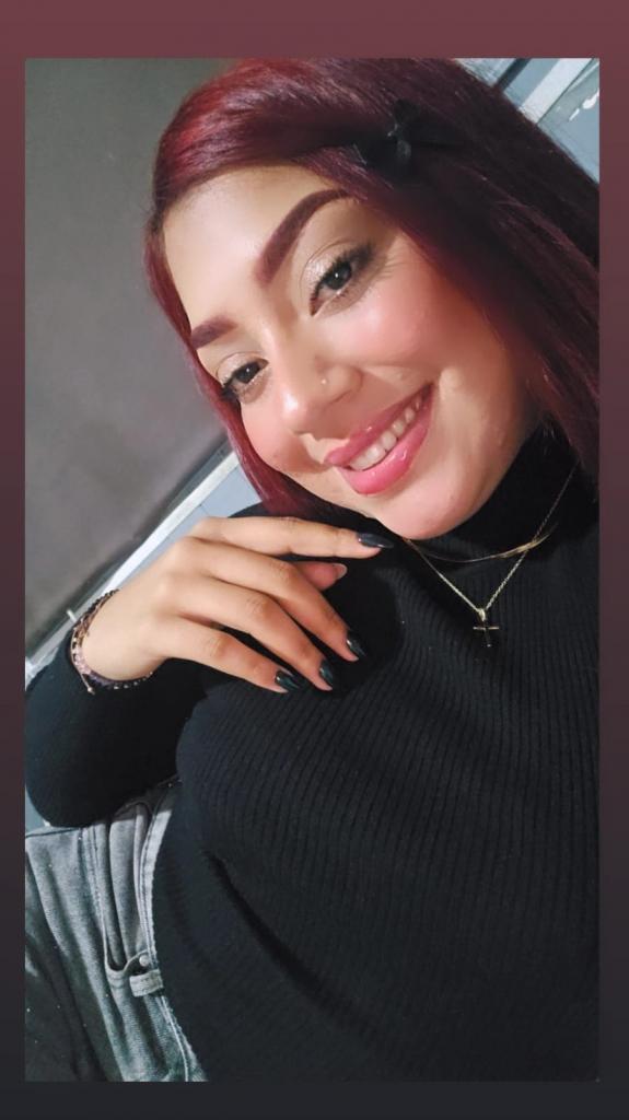 641935073: Chica busca chico en Sevilla