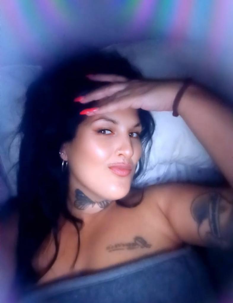 722568931: Chica busca chico en Sevilla