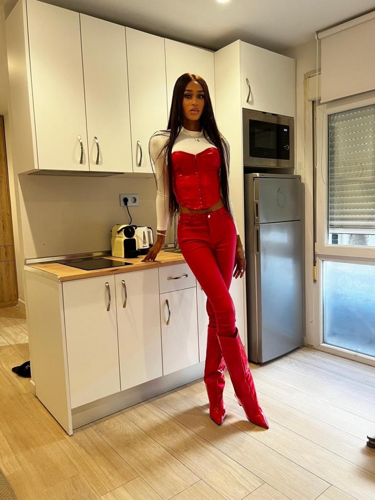 670720625: Transexual en Asturias