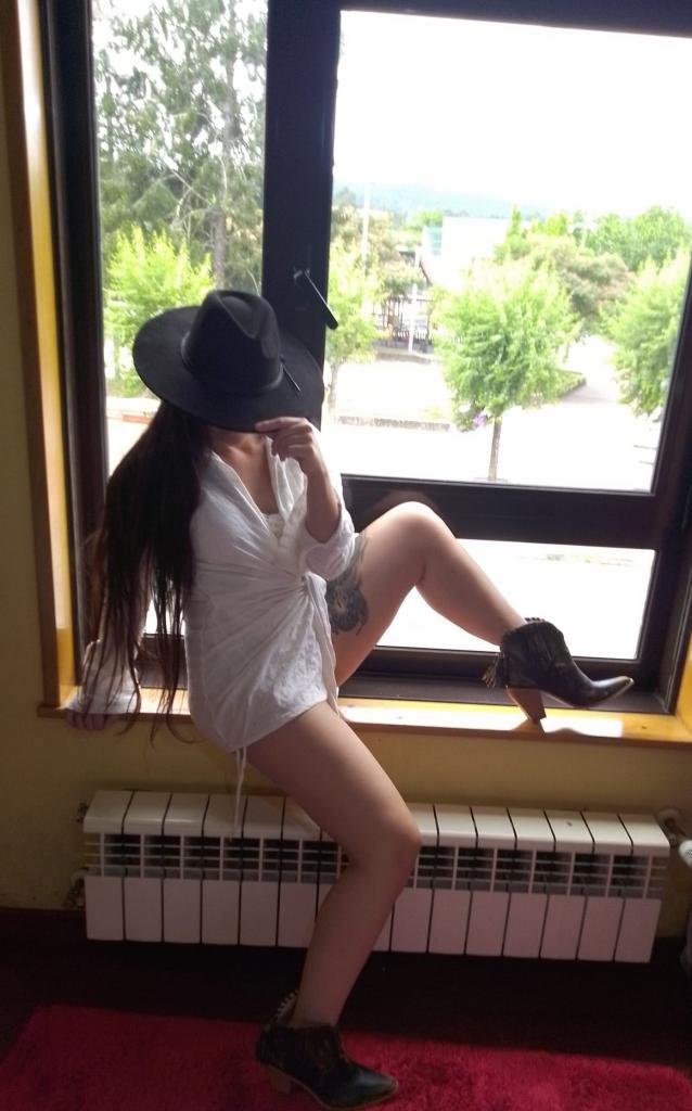 Chica busca chico en La Coruña: 