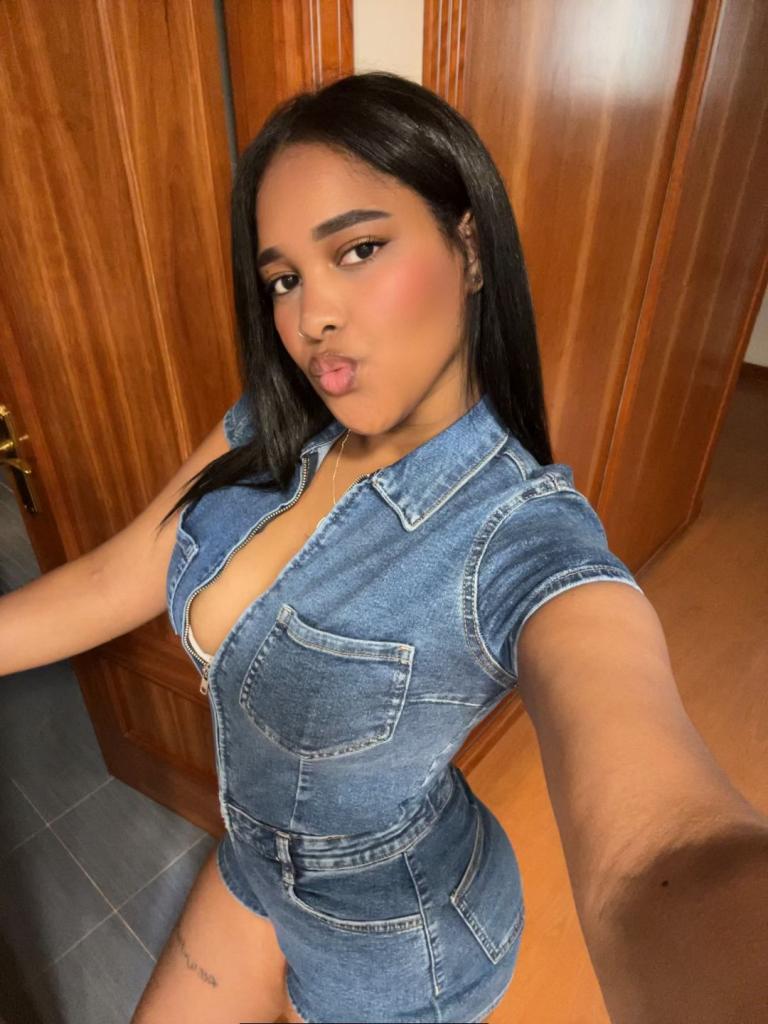 632276195: Chica busca chico en Murcia