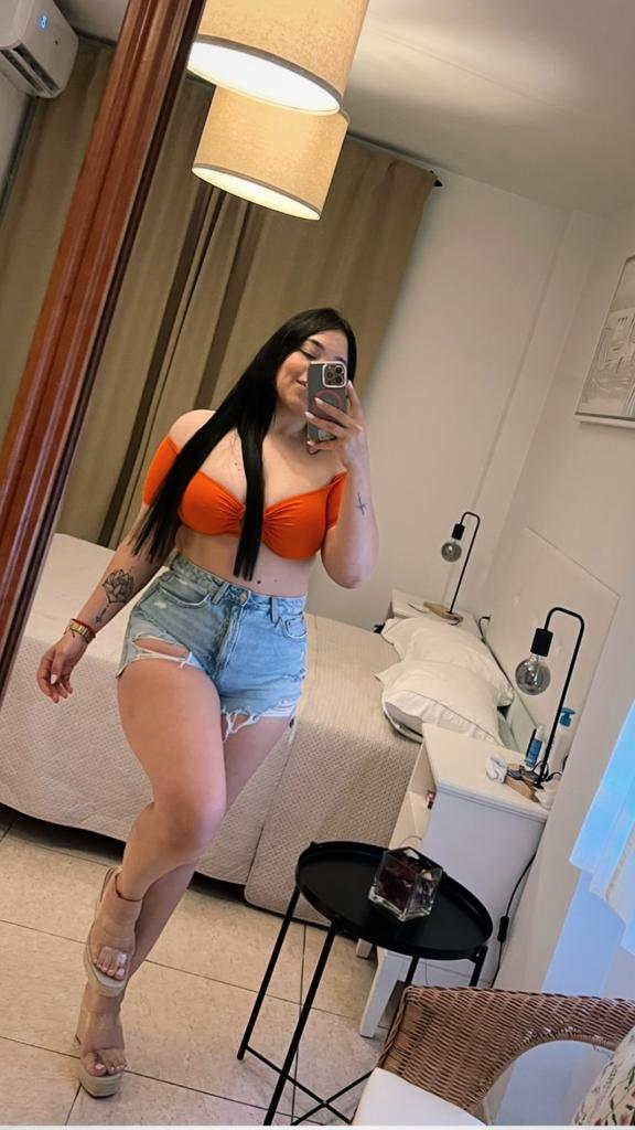 613421353: Chica busca chico en Málaga