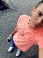 612568774: Chico busca chica en Madrid