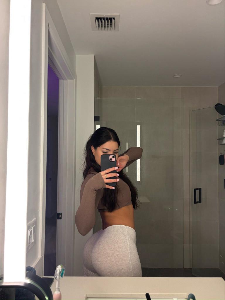 632977793: Chica busca chico en Murcia