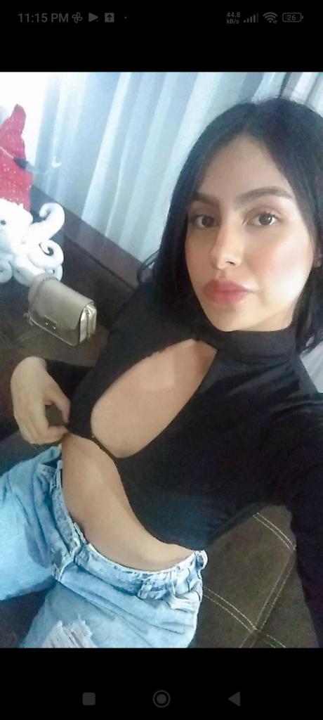 Chica busca chico en Almería: 