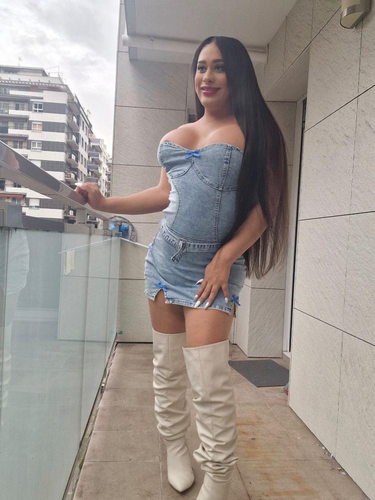 611275347: Travesti en Cantabria