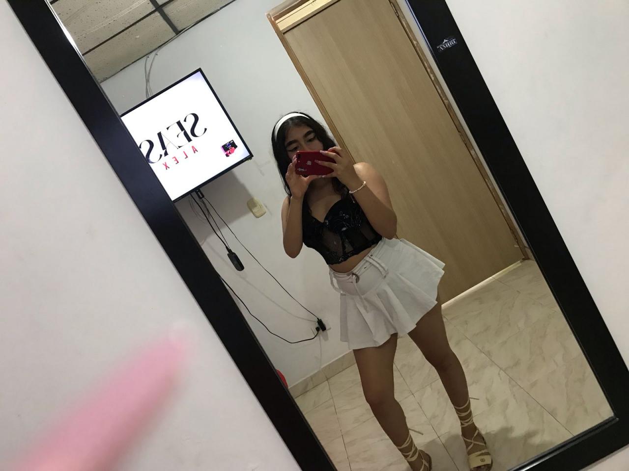 Chica busca chico en Tenerife: 