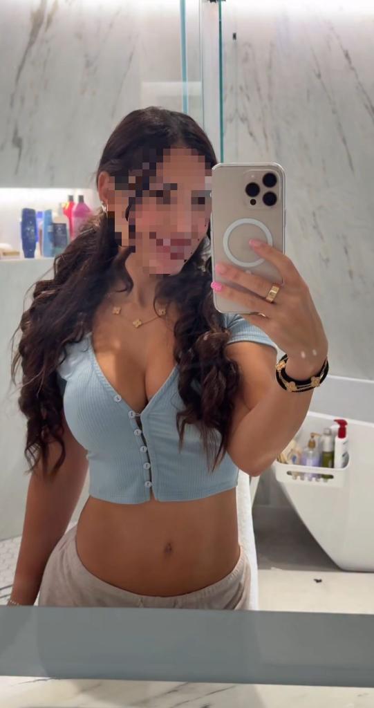 631155378: Chica busca chico en Navarra