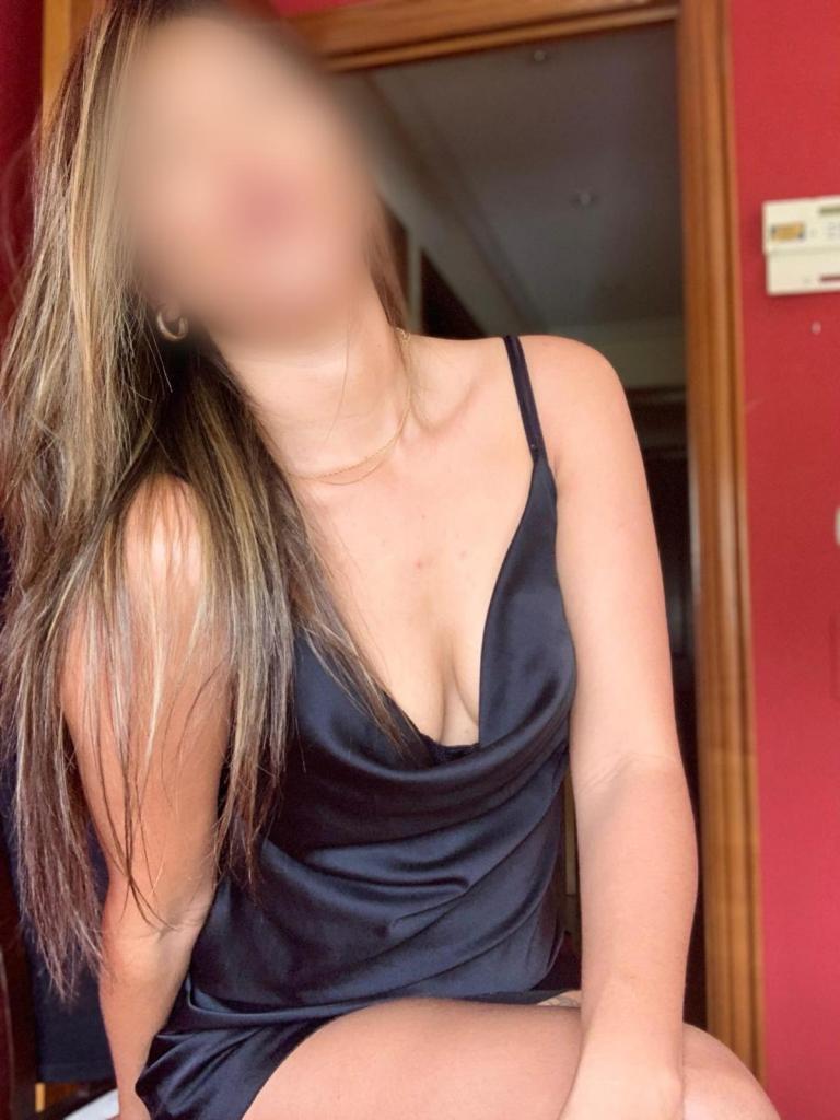 642645803: Chica busca chico en Salamanca