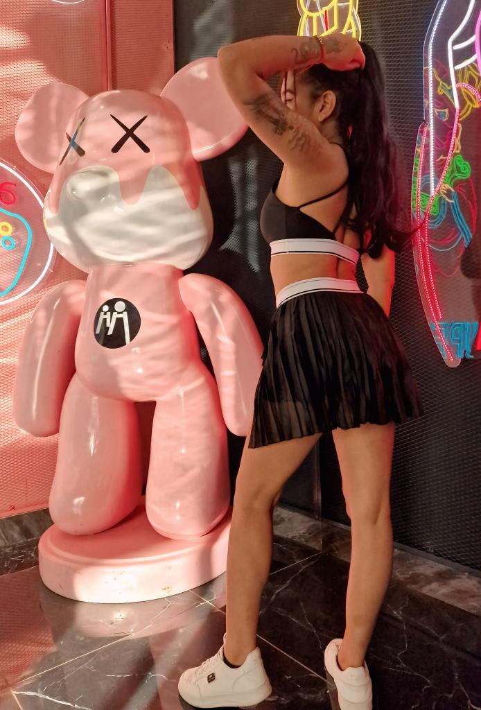 614431989: Chica busca chico en Sevilla