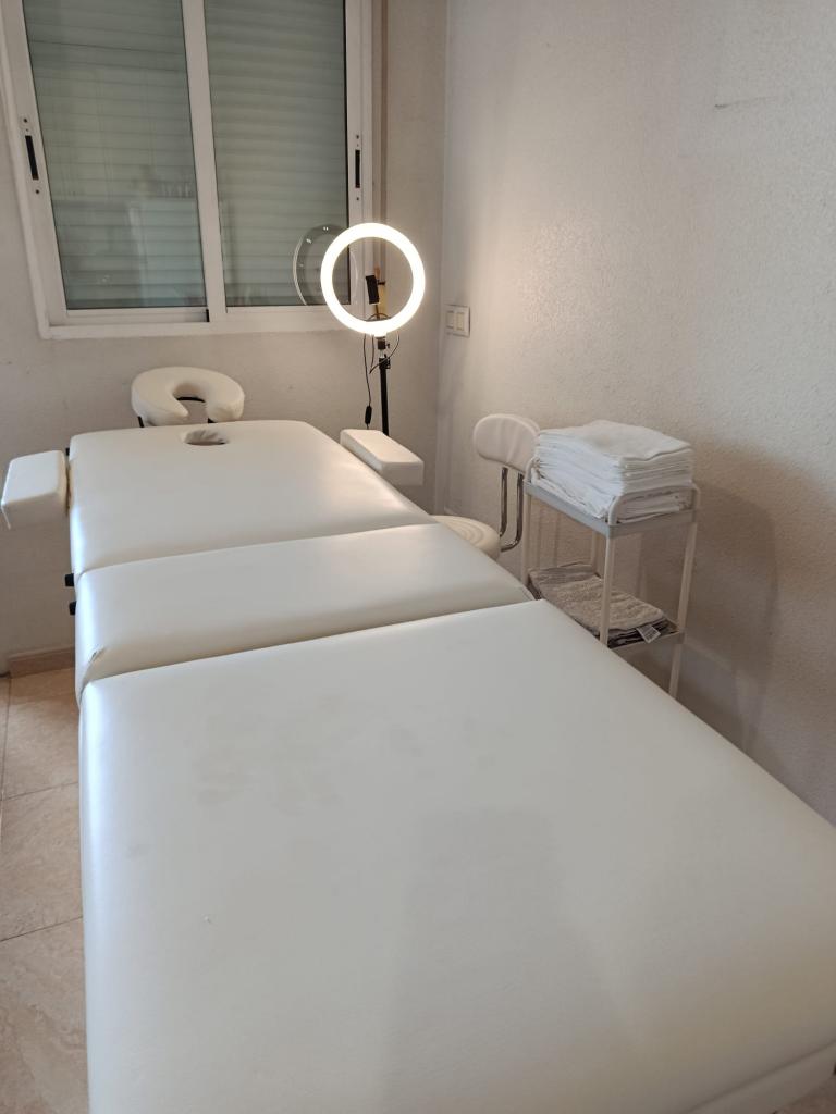 Chica busca chico en Murcia: 