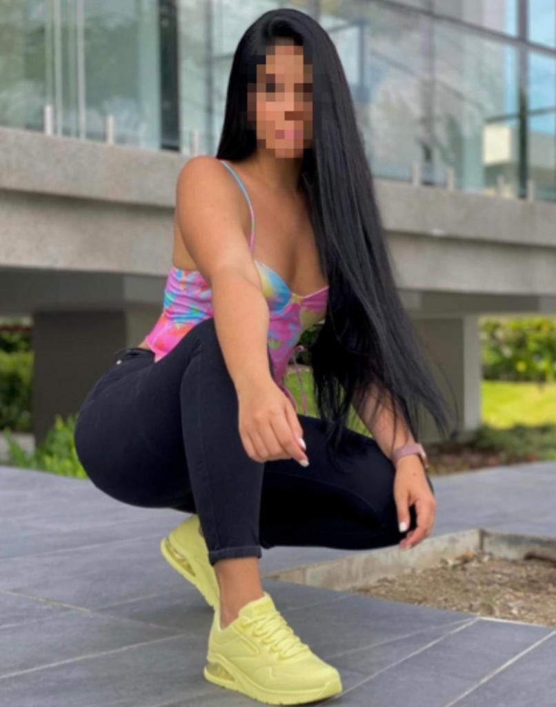 605413275: Chica busca chico en La Rioja