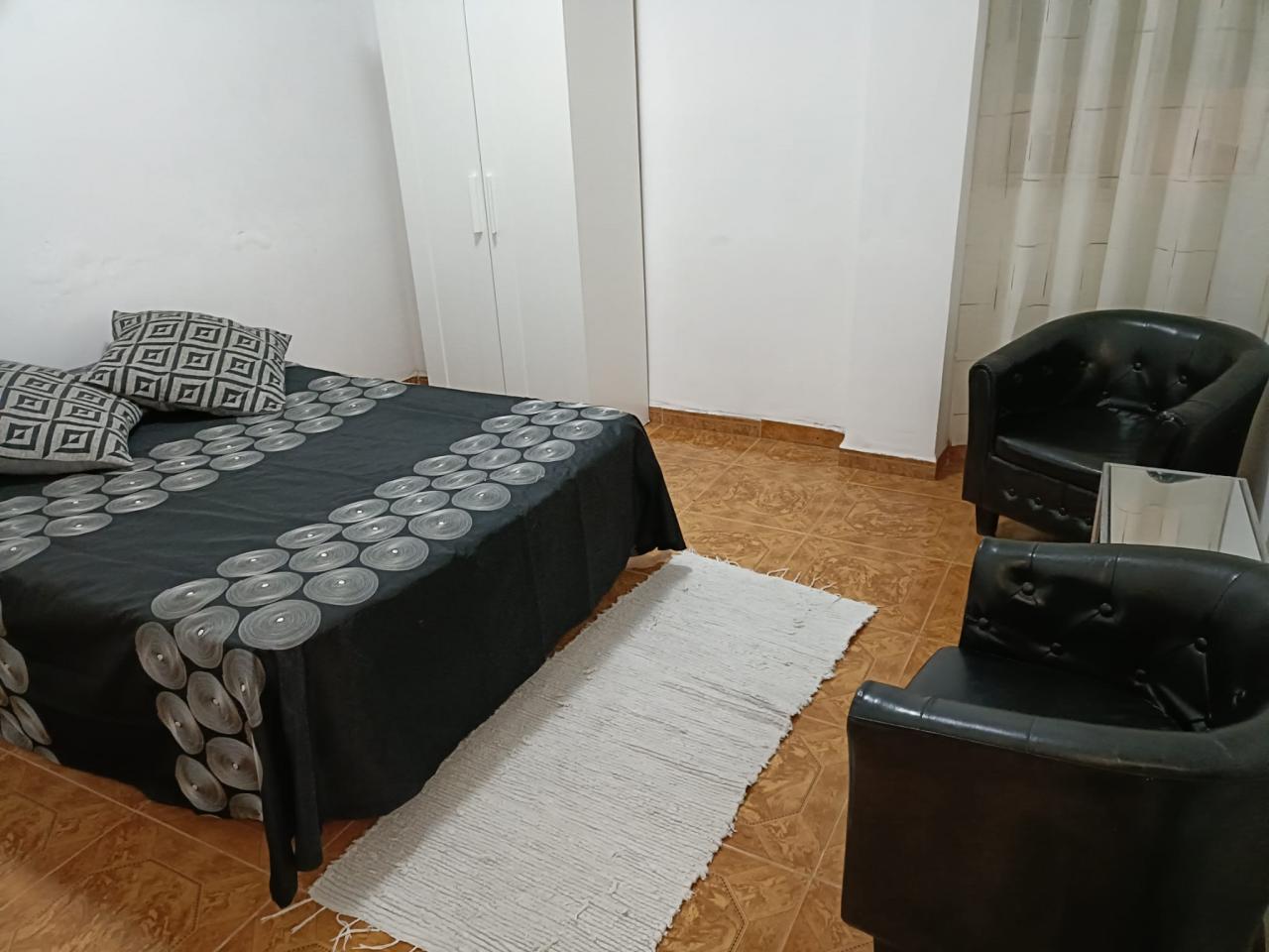 744627830: Chica busca chico en Valencia