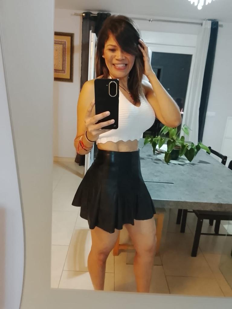 665536845: Chica busca chico en Alicante