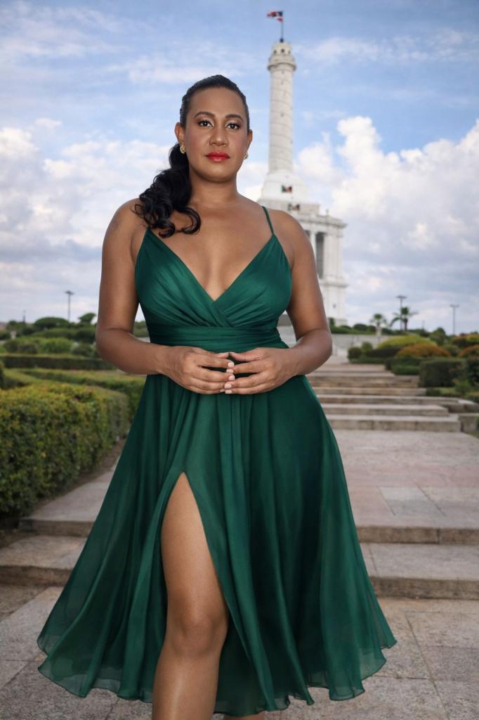 613937191: Transexual en Tenerife