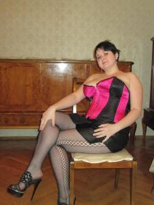 641856232: Chica busca chico en Navarra