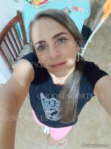 612210519: Chica busca chico en Córdoba