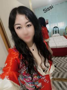 663123789: Chica busca chico en Salamanca