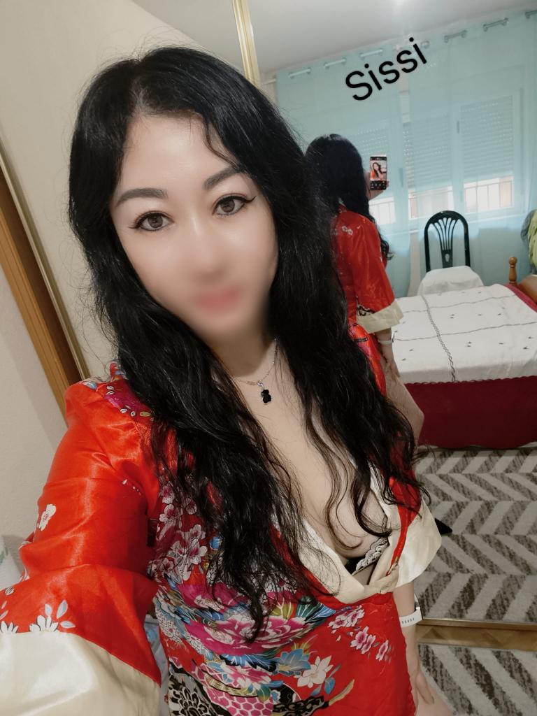 663123789: Chica busca chico en Salamanca