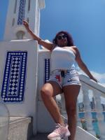 613276145: Chica busca chico en Madrid