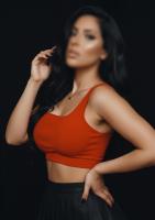 667456468: Chica busca chico en Granada