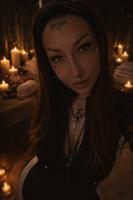 669224878: Chica busca chico en Barcelona