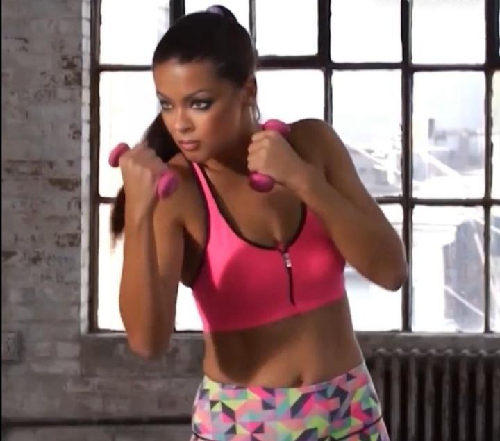 608176317: Transexual en Tarragona