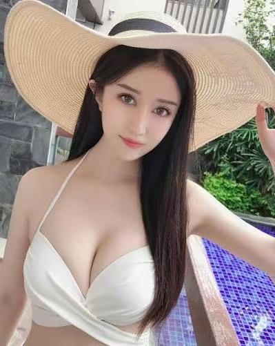 Chica busca chico en Tarragona: Chica busca chico