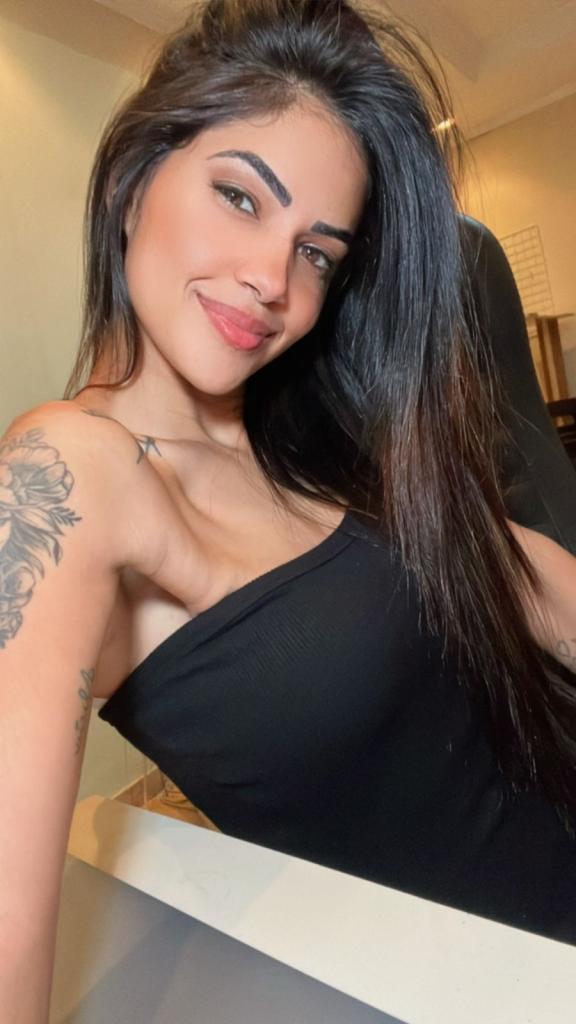 613599621: Chica busca chico en Madrid