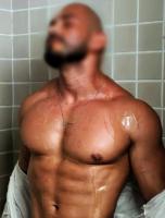 617463565: Chico busca chica en Sevilla