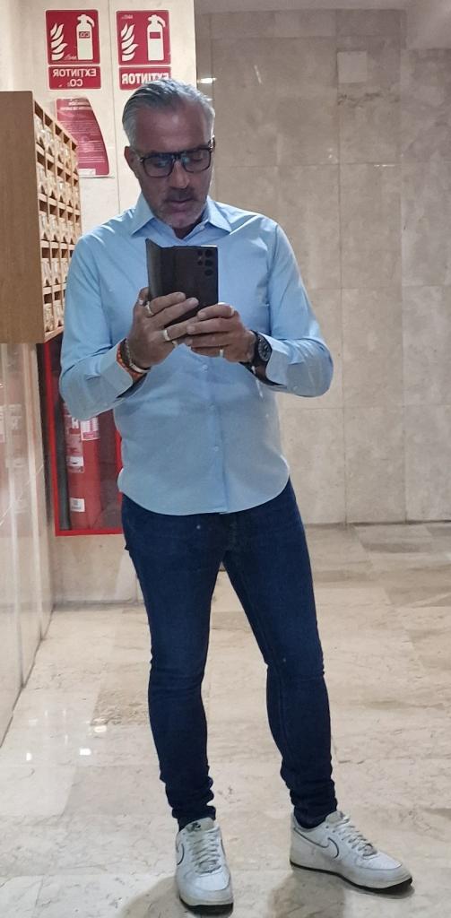 622687452: Chico busca chica en Granada