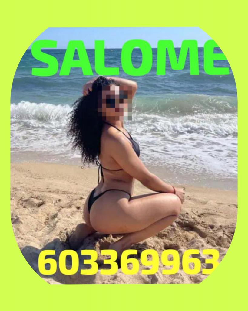 631379748: Chica busca chico en Barcelona