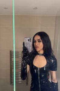 742011195: Travesti en La Coruña