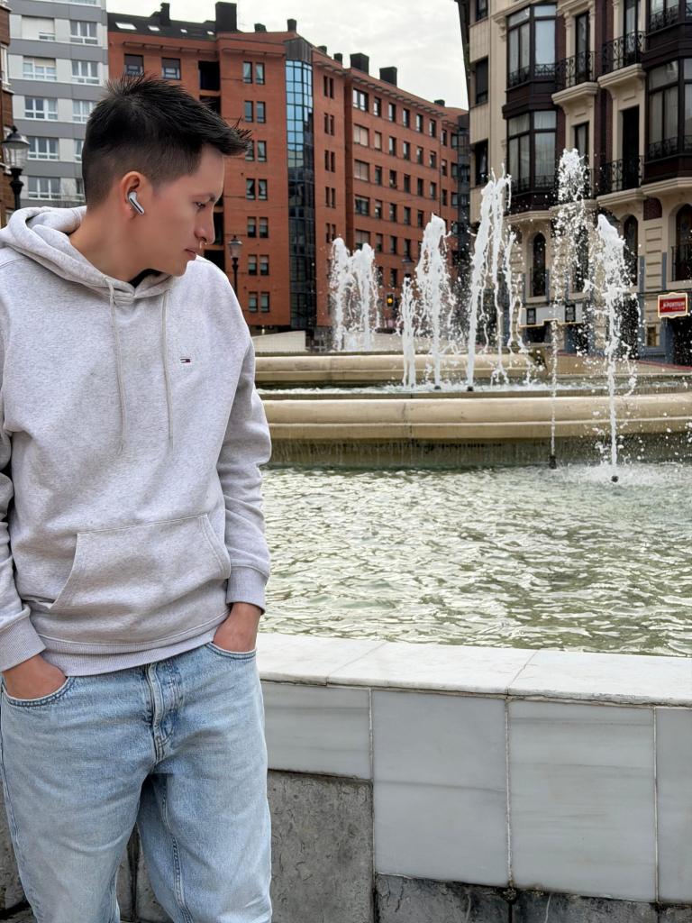 Chico busca chica en Asturias: 