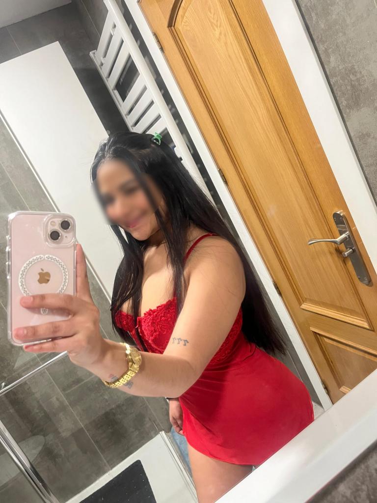 Chica busca chico en Murcia: 