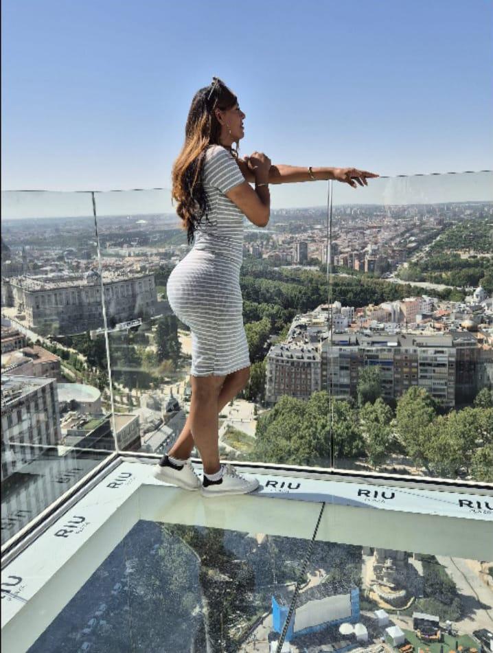 674479758: Transexual en Madrid