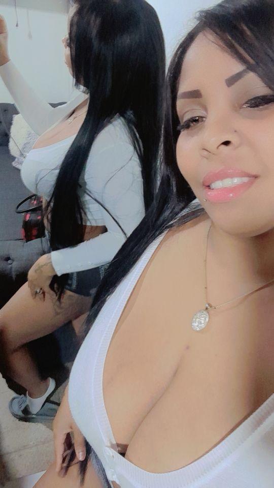 Chica busca chico en La Coruña: Chica busca chico