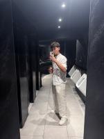 697751128: Chico busca chica en Madrid