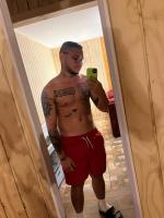 613967239: Chico busca chica en Salamanca