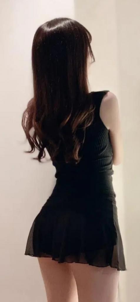 611352084: Chica busca chico en Tarragona