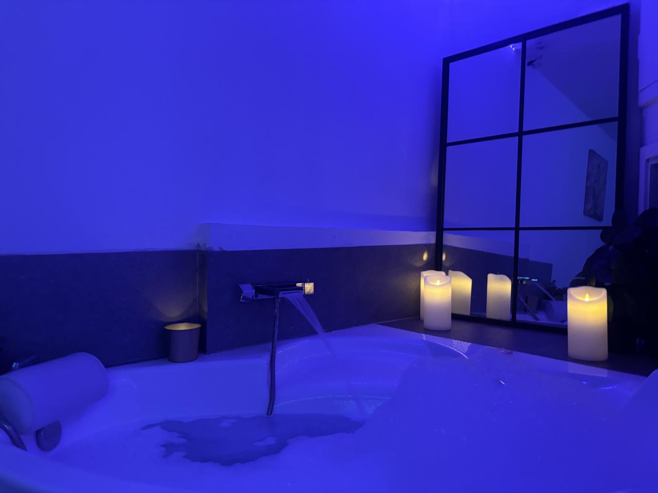 670845657: Chica busca chico en Madrid